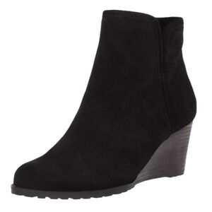 Rockport HOLLIS VCUT BOOTIE Black Size 7 Style CH6439 EUC